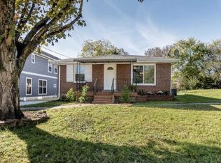 2142 Burns St, Nashville, TN 37216