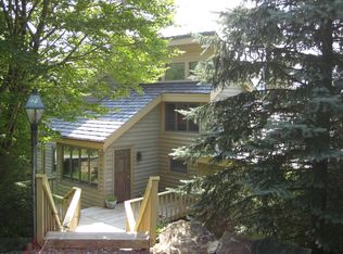 102 Lower Snowbird Trl, Banner Elk, NC 28604