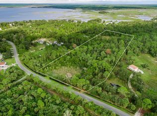 431 Rest Haven Rd, Geneva, FL 32732