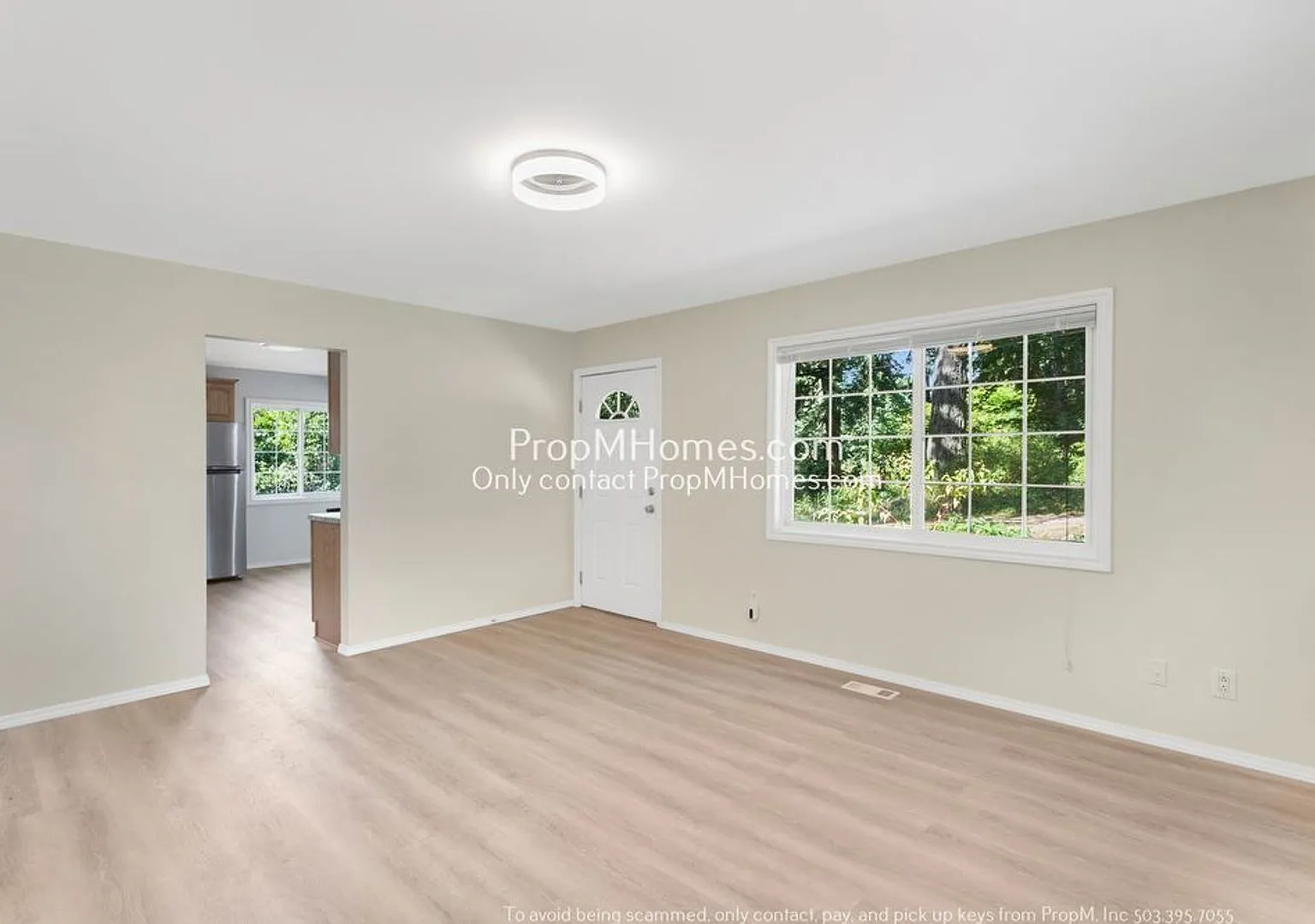 Charming 2-Bedroom Home on a Spacious SW Portland Lot! — Photo 3