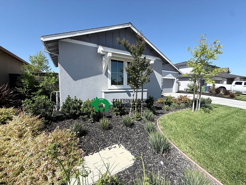 1st image of 1022 Lyonia Cir