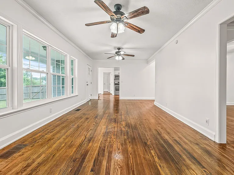 1028 Womack Ave — Photo 17