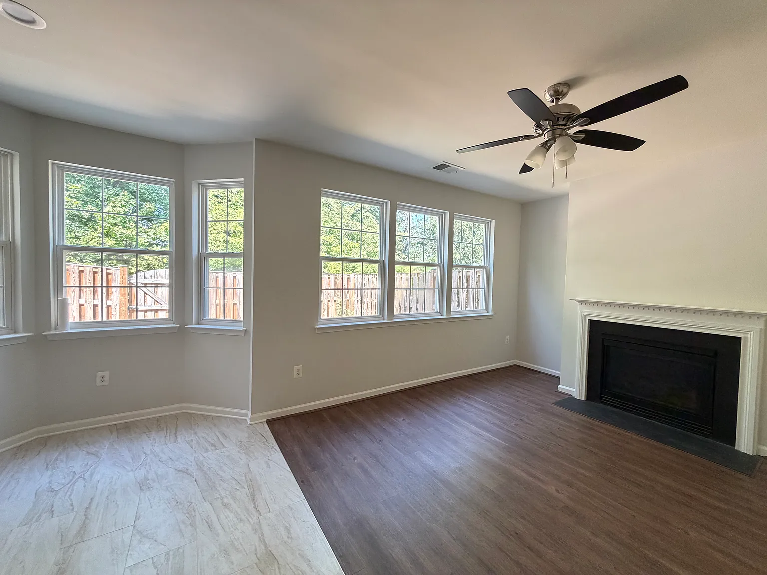 3 bed, 2.5 bath, 1838 sqft, $2,475 — Photo 4