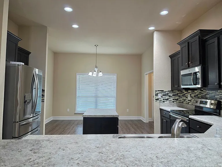 14645 Birkdale Dr — Photo 4