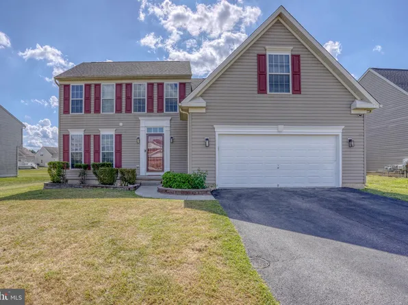 21 Bluegrass Blvd, Smyrna, DE 19977