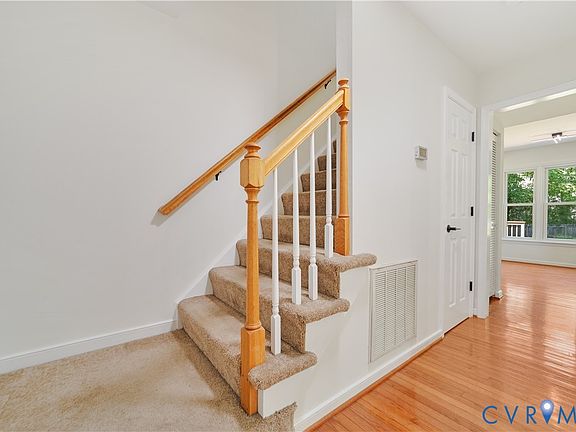 2nd image of 11060 Forest Trace Way