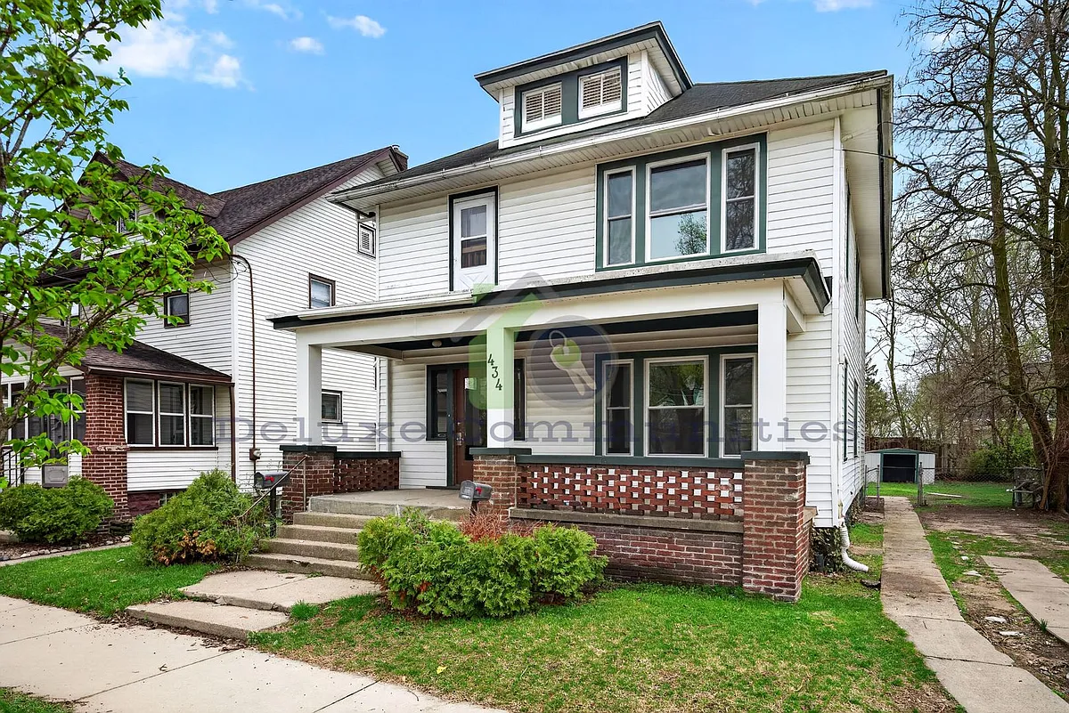 Building Photo - 434 Worden St SE #1