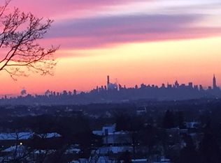 65 Brownstone Rd #E030, Clifton, NJ 07013