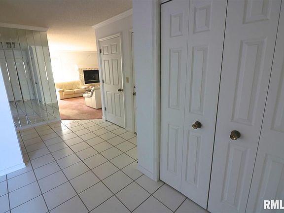 4th image of 7209 N Charles Way