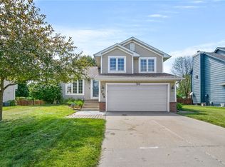 706 NE Michael Dr, Ankeny, IA 50021