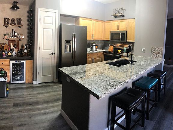 3rd image of 19777 N 76th St APT 2328