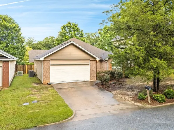 424 Frazier St, Auburn, AL 36830