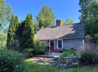 343 Beacon Dr, North Kingstown, RI 02852