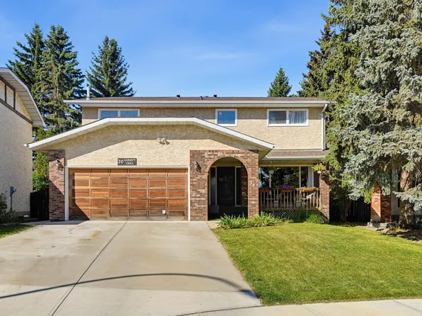 30 Gariepy Cres NW, Edmonton, AB T6M 1A1