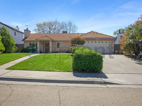 2847 Hillcrest St, Selma, CA 93662