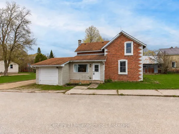 15 Ellen St, Grey Highlands, ON N0C 1E0