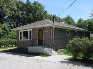 1707 Crocker St, Chesterton, IN
