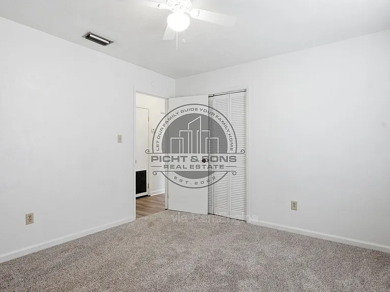 1818 Sylvan Ct #D — Photo 13