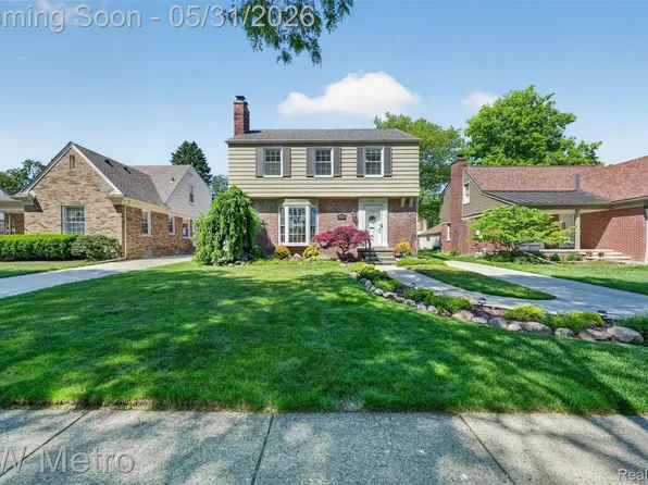 1916 Bonnieview Dr, Royal Oak, MI 48073