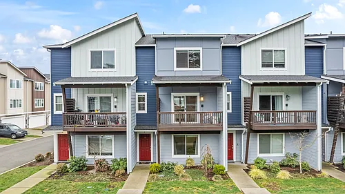 17411 118th Avenue Ct E #F Photo 1 17411 118th Avenue Ct E #F Photo 1
