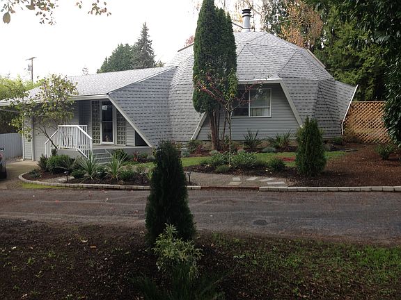 2nd image of 5800 NW Cherry St