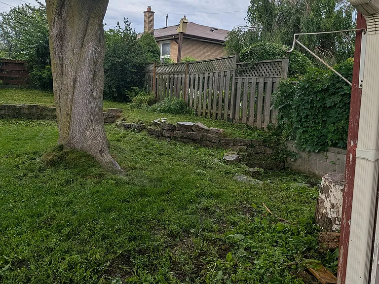 740 Stone St — Photo 12