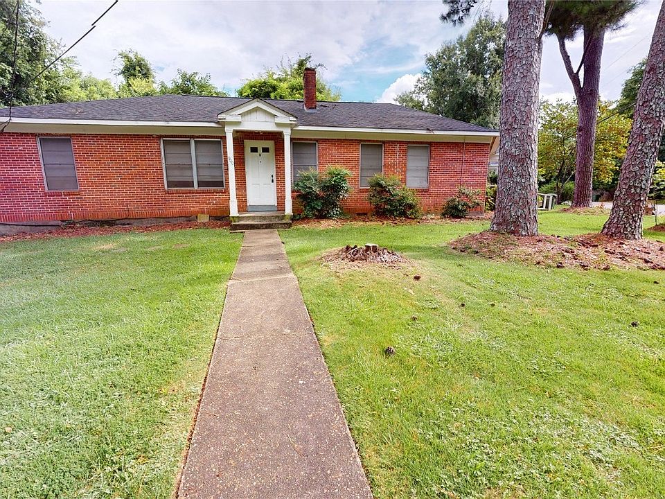 1st image of 900 E Edgemont Ave #900