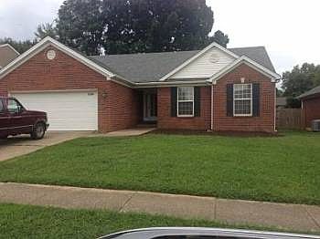1st image of 8104 Eagles Crest Ct