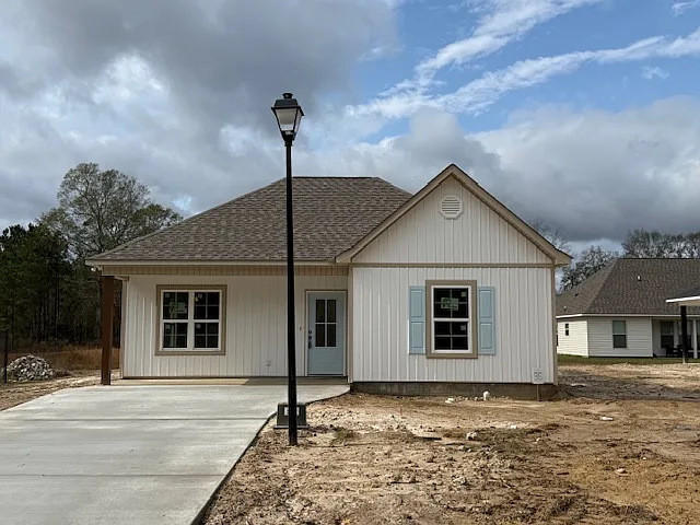 41355 Greystone Ln — Photo 1