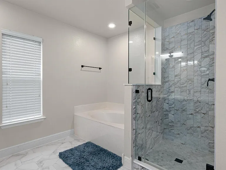 1509 Shady Creek Trl — Photo 21