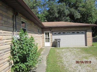 3rd image of 358 Buck Creek Blvd