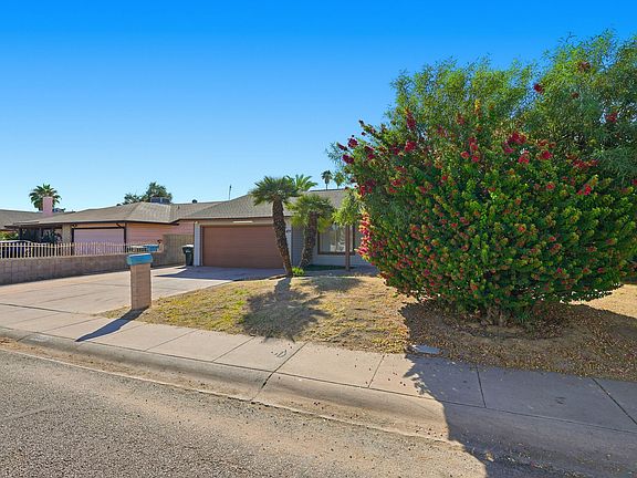 3rd image of 6437 W College Dr