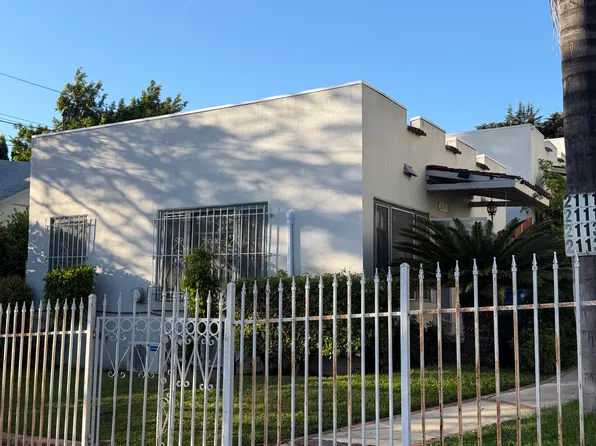 2111 Aaron St #2113-1/2, Los Angeles, CA 90026