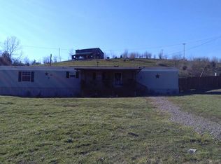 5646 Oakley Pebble Rd, Owingsville, KY 40360