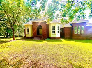82 County Road 580, Bridgeport, AL 35740