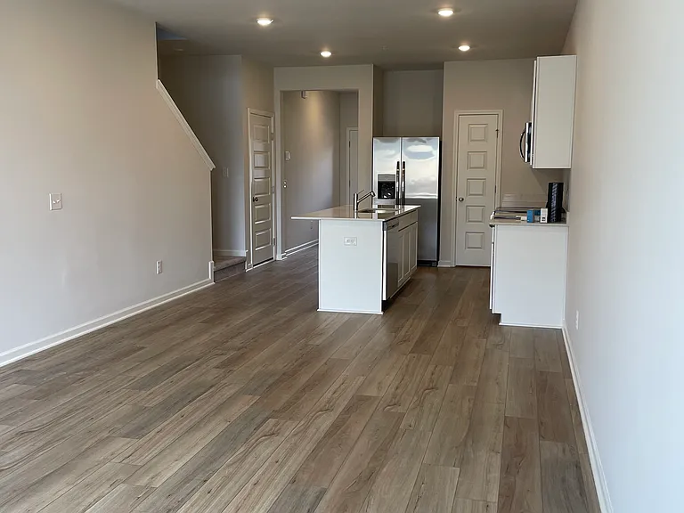 447 Alcott Way — Photo 7