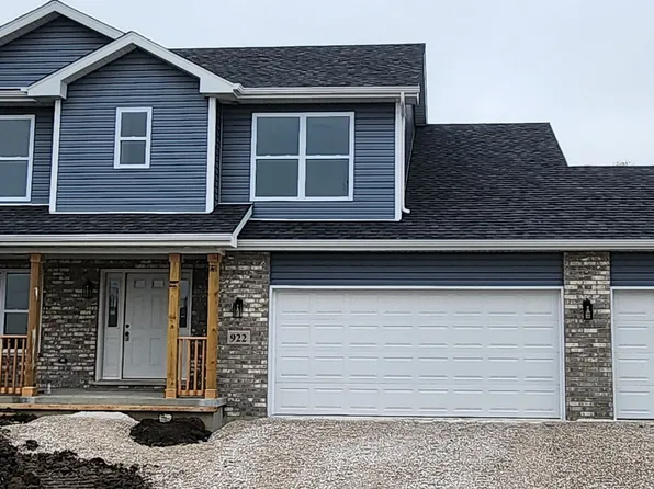 922 Spring Hill Dr, Coal City, IL 60416