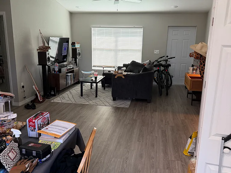 6054 N Moss Cir — Photo 8