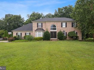 50 Quail Hollow Dr, Sewell, NJ 08080