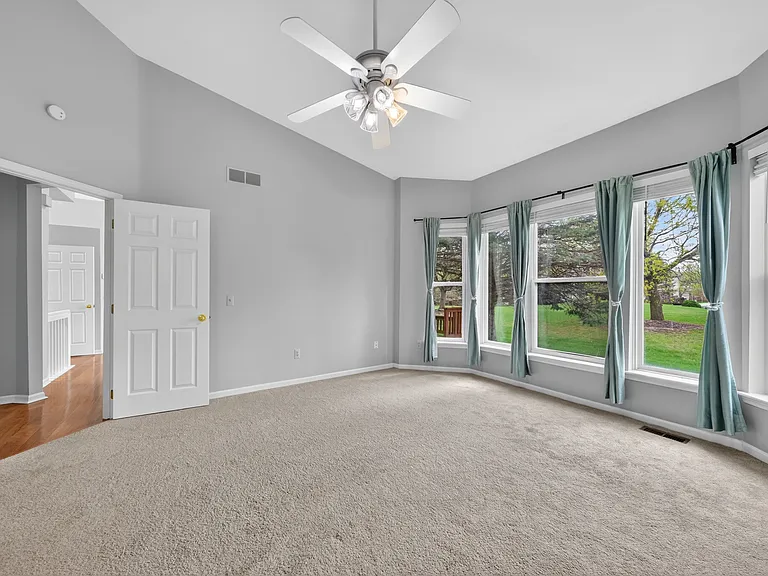 3141 Bridlewood Dr — Photo 18