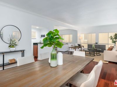 2318 Fox Hills Dr APT 303, Los Angeles, CA, 90064