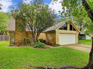 7114 Sandy Knolls Dr, Spring, TX 77379