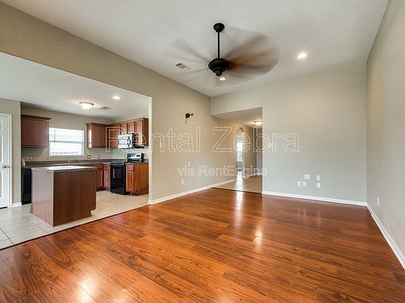 4th image of 517 Misty Mountain Dr