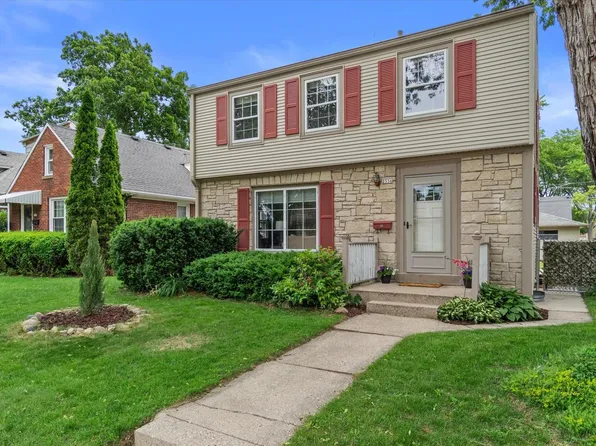 2336 S 67th STREET, West Allis, WI 53219