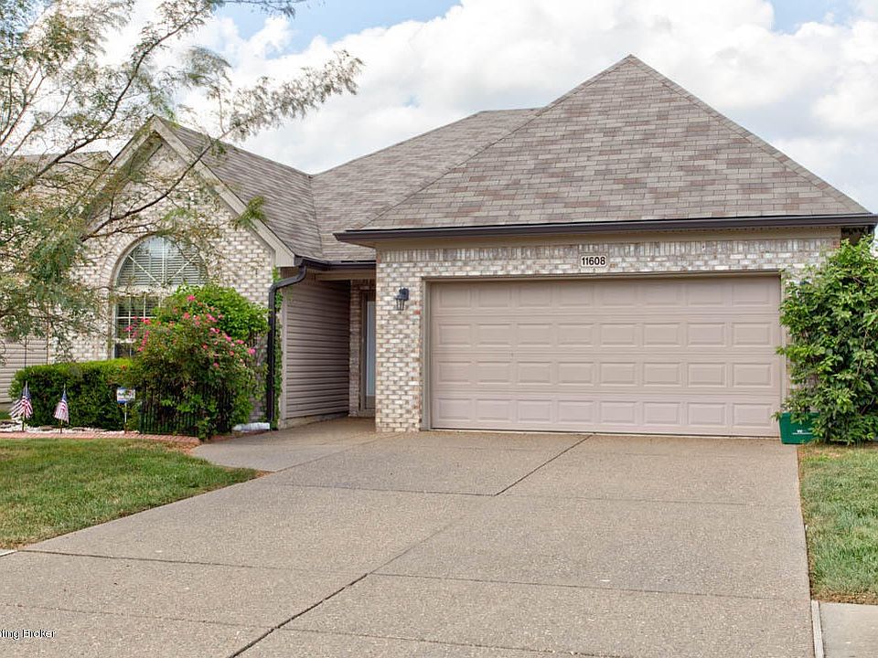 11608 Top Walnut Loop-1