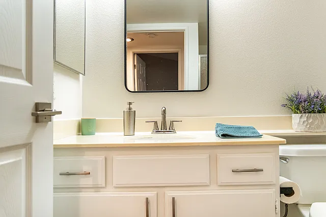 6638 Clybourn Ave #41 — Photo 36