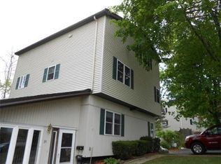 38 Hilda St, Worcester, MA 01606