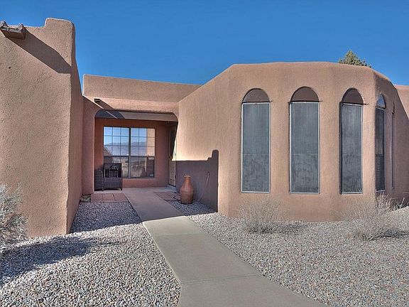 2nd image of 4 San Felipe Trl