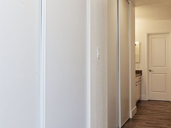 4th image of 1841 Laguna St APT 226
