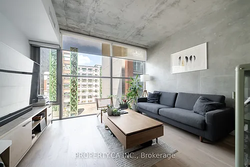25 Oxley St #403 Photo 1